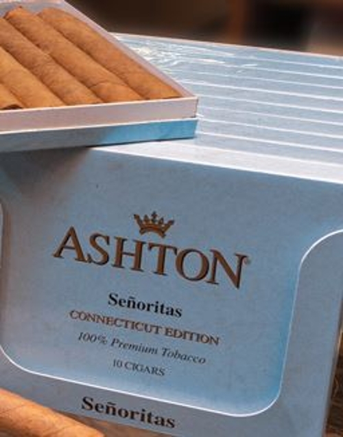 Ashton Senorita Connecticut (10 boxes of 10)