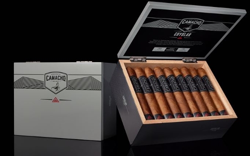 Camacho Coyolar Titan (Gordo) with Camacho Package worth over $140!!