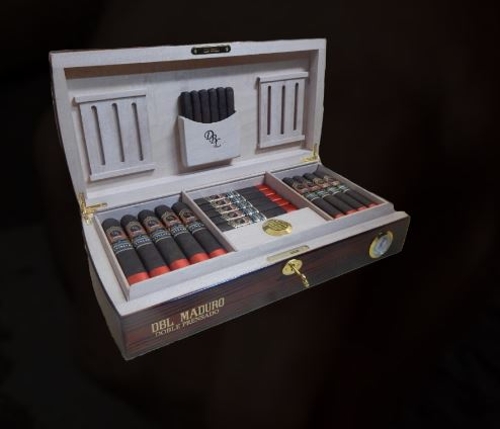 DBL Extra Viejo Doble Prensado with Humidor with 6 Pack of DBL Cigars, a DBL 10th Anniversary Ceramic Ashtray and a DBL Deluxe Torch....a $140 value!!!