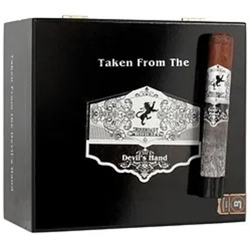 Esteban Carreras Devil's Hand Maduro Toro