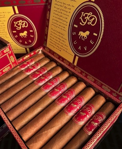 La Flor Dominicana Suave Maceo