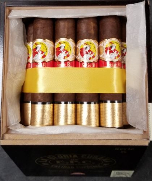 La Gloria Cubana Serie R #3 Natural (Gordo)