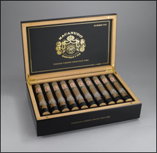 Macanduo Vintage 2000 No. 8 WELL AGED!!!! GONE!!