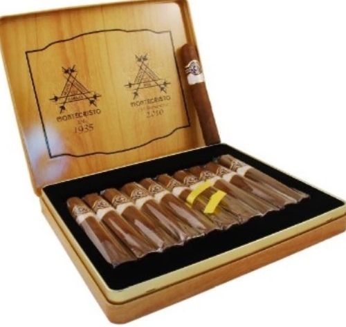 https://www.bighumidor.com/pics/Montecristo75thAnniversary_1517174101290_2.JPG