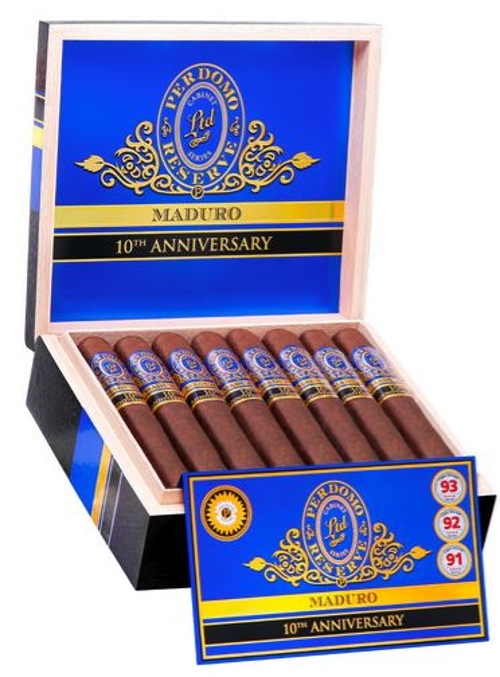 Perdomo10YearMaduroBoxPressed image